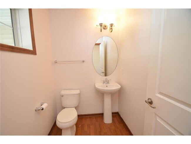 Building Photo - 15661 60th Ave N