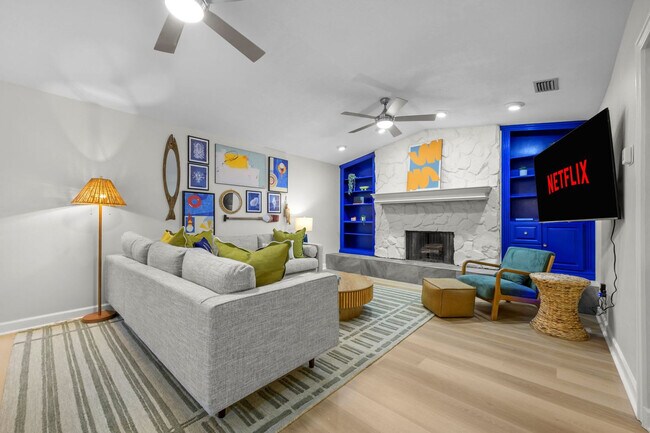 Building Photo - 11950 117th St N