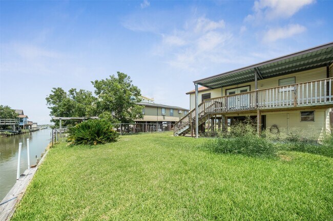 Building Photo - 7102 Terrasso Dr