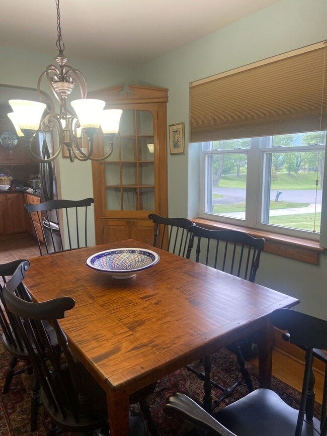 Building Photo - Beautiful 3 Bedroom / 2 Bathroom Home – Marion, VA – $1,600/Month