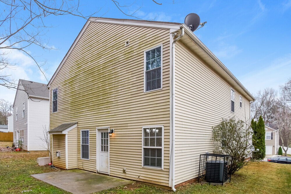 Building Photo - 1026 Allegiance Dr