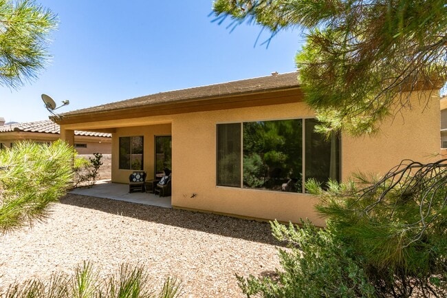 Building Photo - Elegant 3Bedroom/2.5Bath Furnished Home with Casita in Anthem Country Club