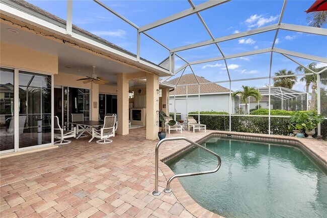 Building Photo - 4616 Blue Marlin Dr
