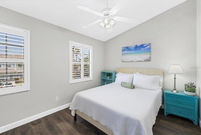 Building Photo - 4688 Sabal Key Dr