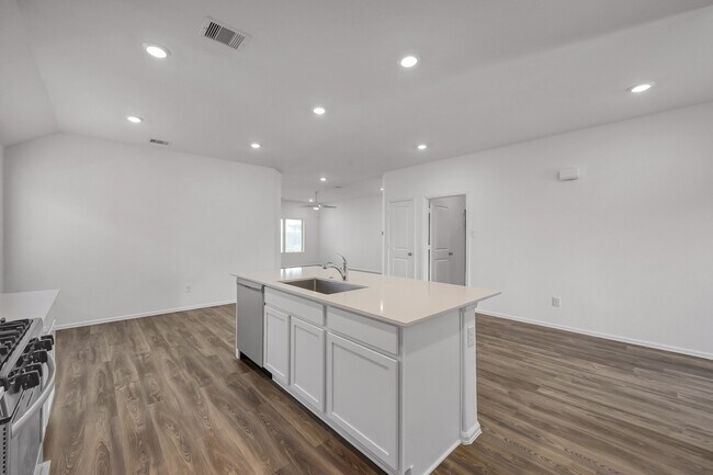 Building Photo - 19092 Sonora Chase Dr