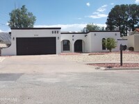 Building Photo - 844 Tepic Dr
