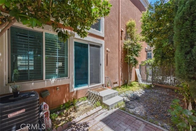 Building Photo - 12 Palagonia Aisle