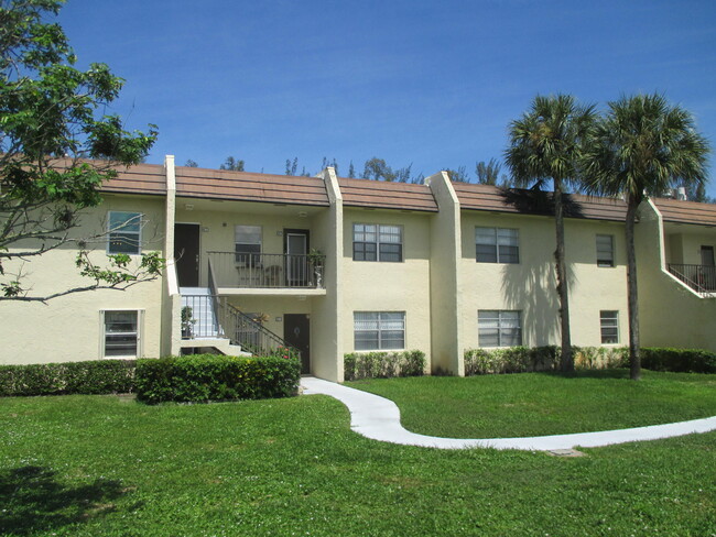 110 Lake Meryl Dr - 110 Lake Meryl Dr West Palm Beach FL 33411 ...