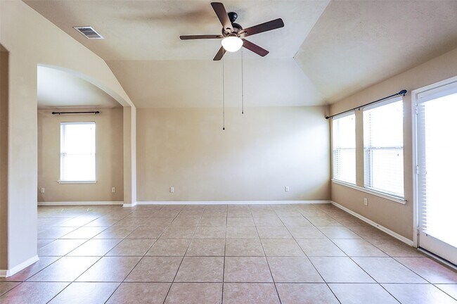 Building Photo - 20622 Sage Rain Ct