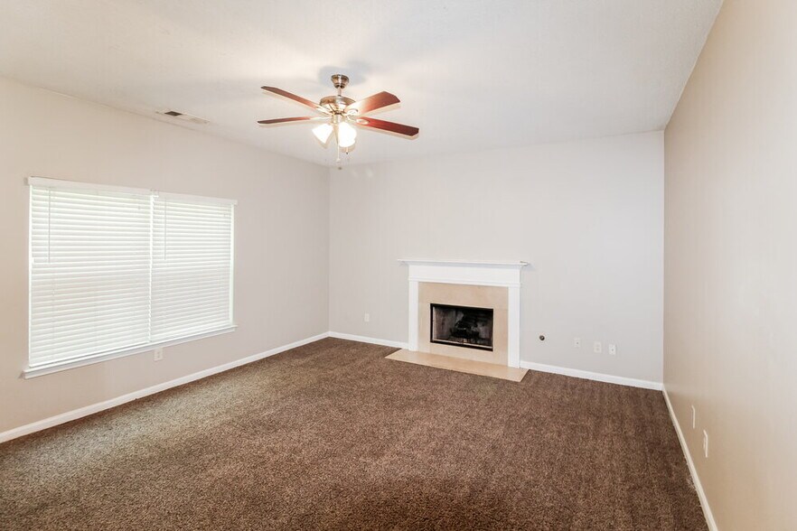 Building Photo - 429 Grier Dr