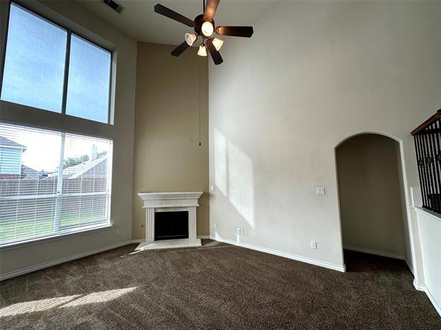 Building Photo - 9409 Fenway Dr