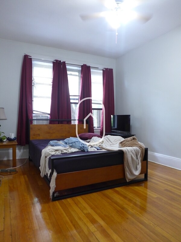 Building Photo - 6 Worthington St