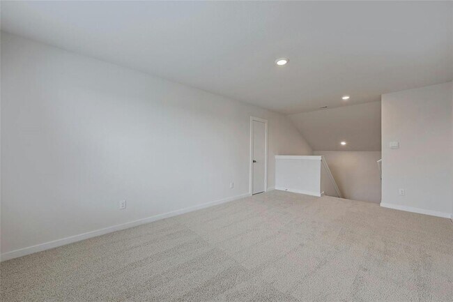 Building Photo - 313 Merriman Rd