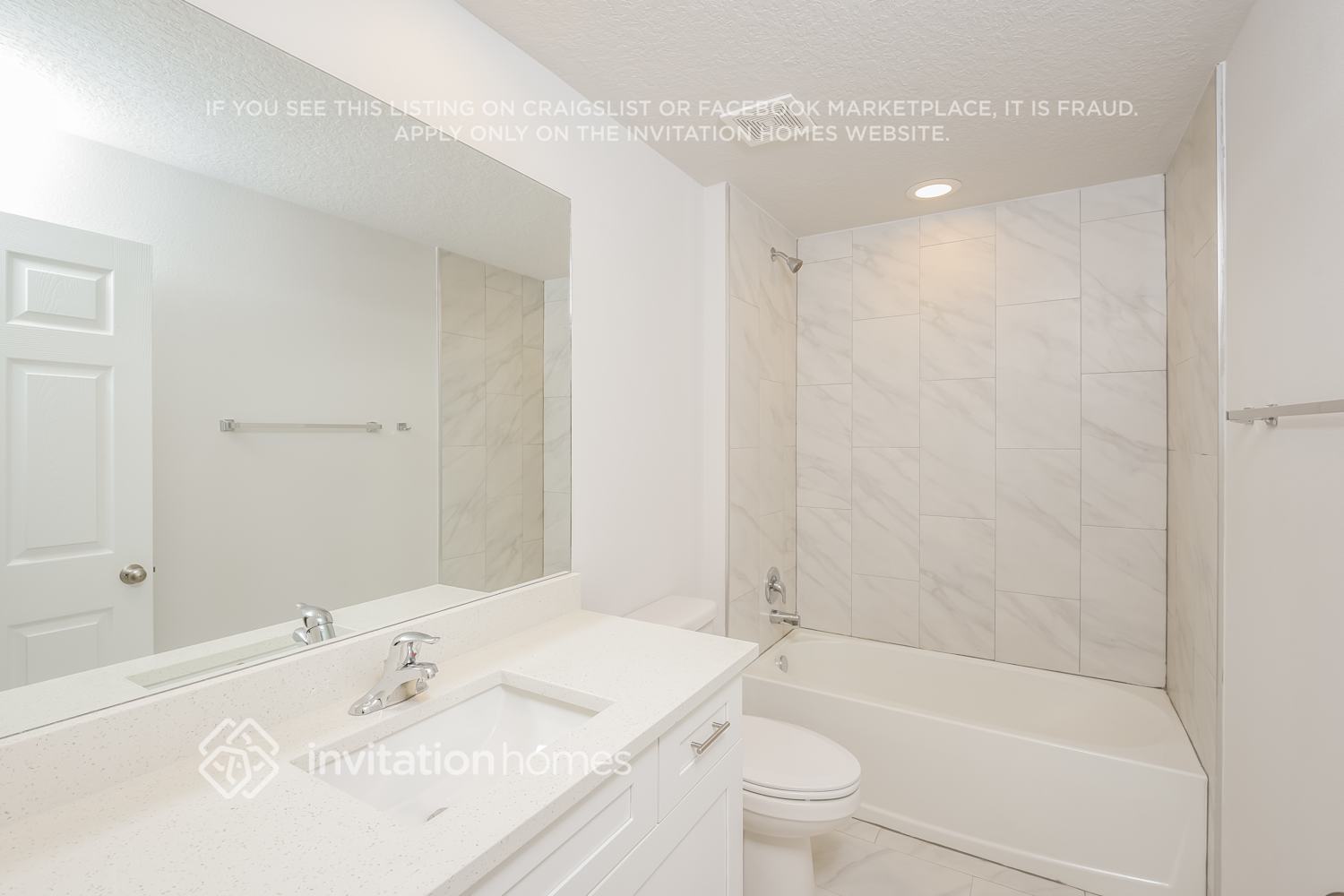 Building Photo - 1021 Quail St SE