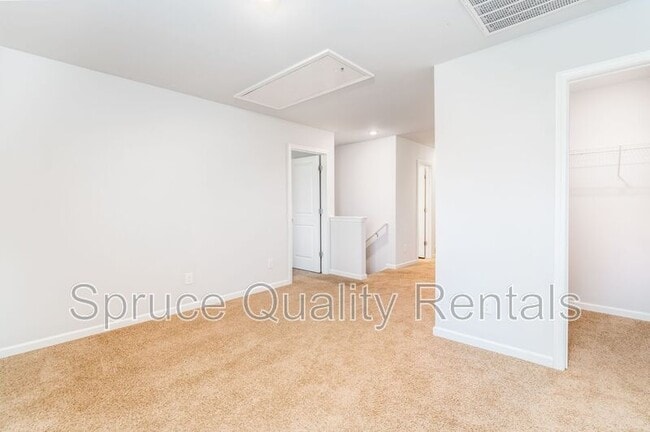 Building Photo - 1243 Aurora Glen Dr