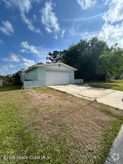 Building Photo - 3190 Westwood Dr
