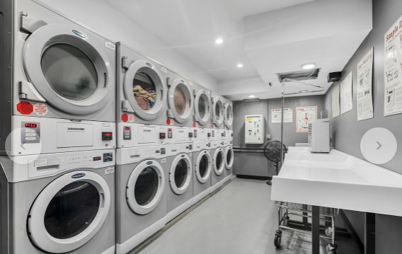 Building Photo - 1810 3rd Ave