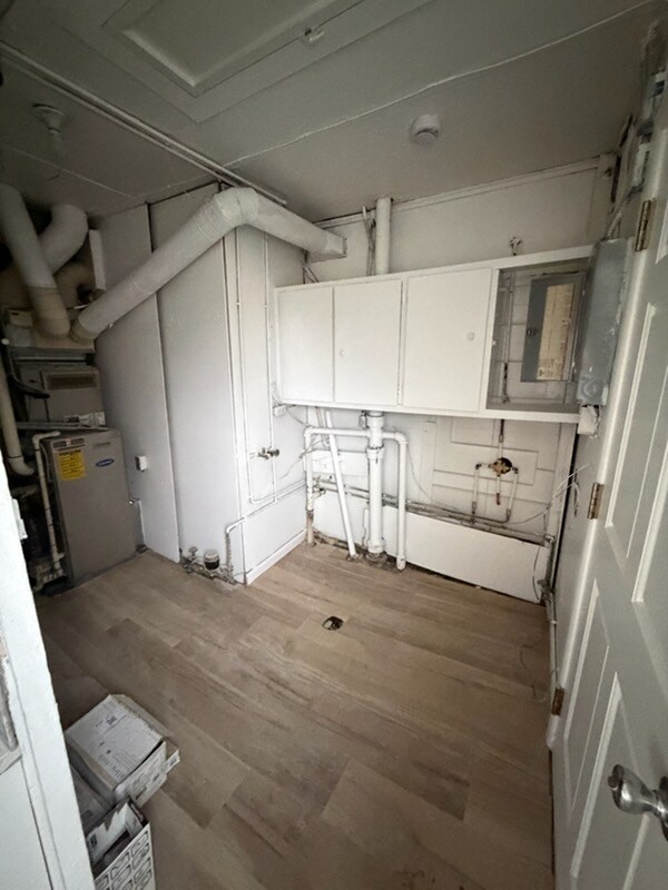 Building Photo - 3248 E 12th Ave