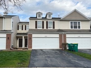 Building Photo - 1022 Heron Cir