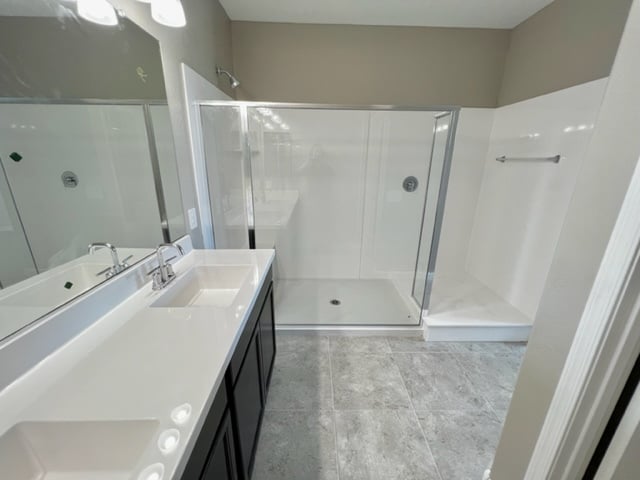 Building Photo - 1255 N Arizona Ave