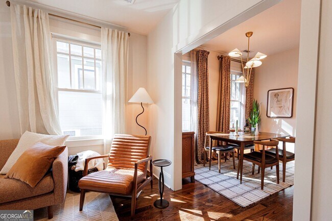 Building Photo - 1446 Metropolitan Ave SE