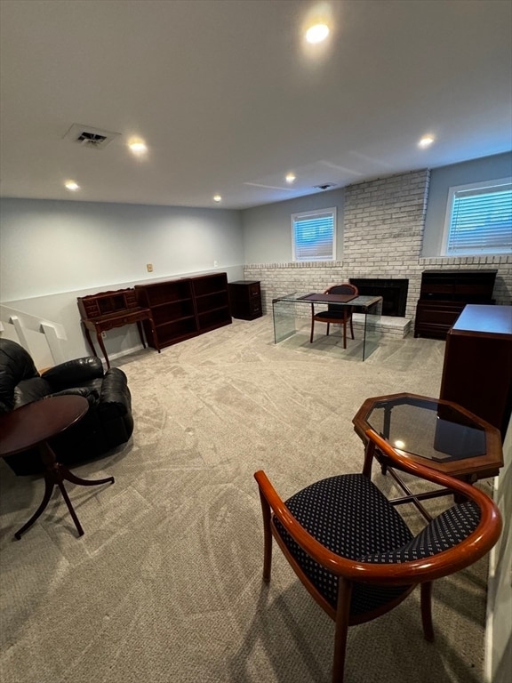 Building Photo - 255 North Rd