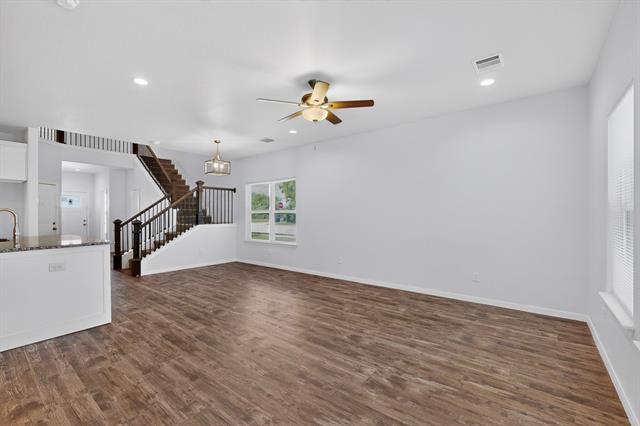 Building Photo - 5838 Humbert Ave