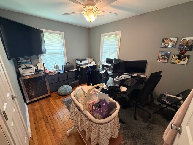 Building Photo - Charming 2 Bedroom Home with Spacious Yard in Henrico!