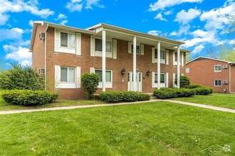 Building Photo - 2-Bedroom Retreat on Bernice Drive – Your ...