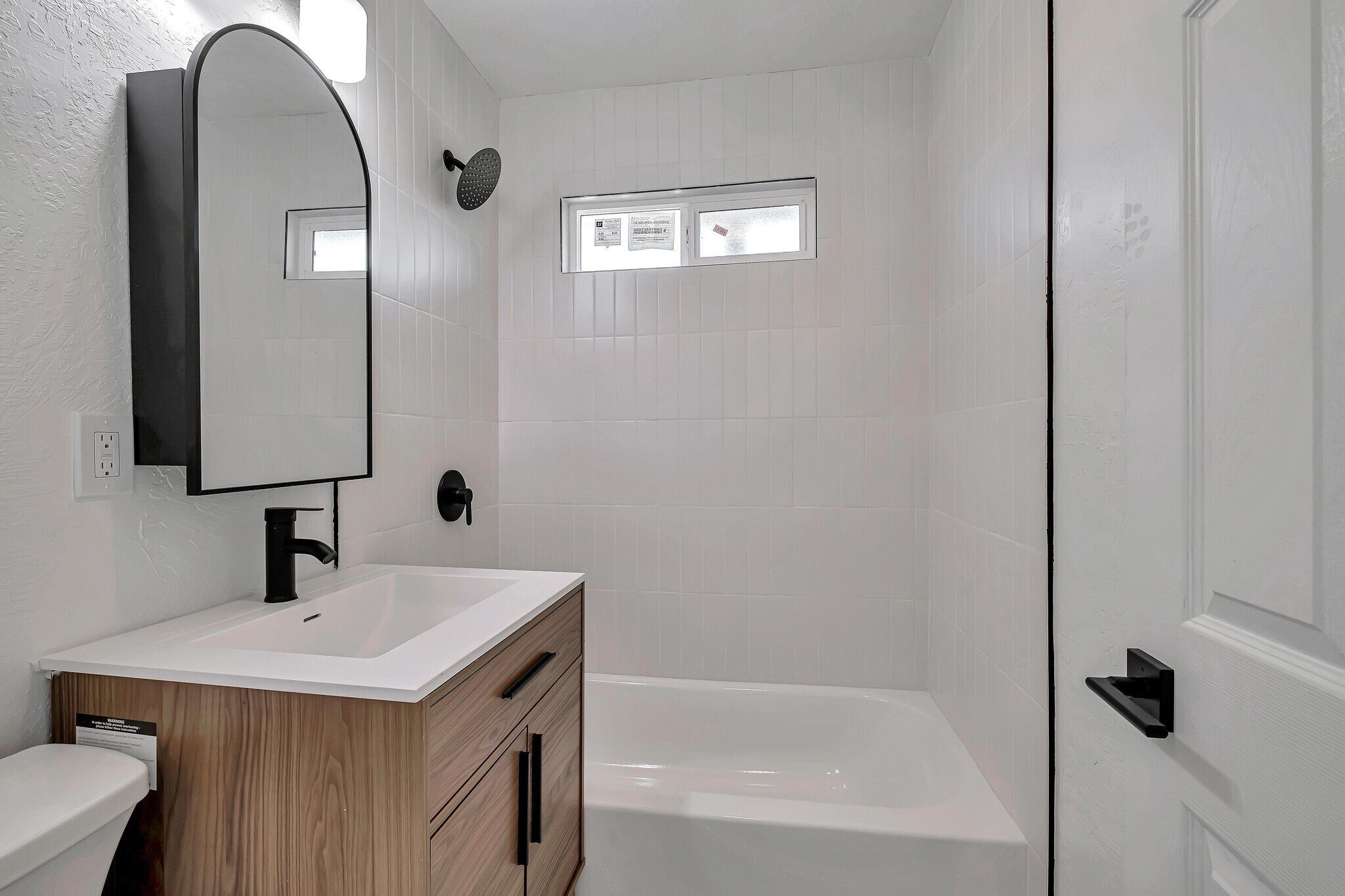 Building Photo - 344 Pennsylvania Dr