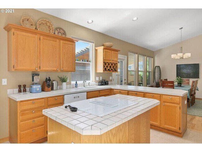 Building Photo - Single Level Home in Glencoe Oaks