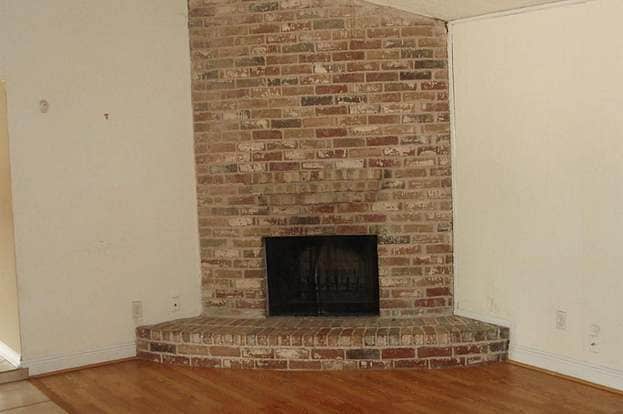 Building Photo - 13627 Montaigne Dr