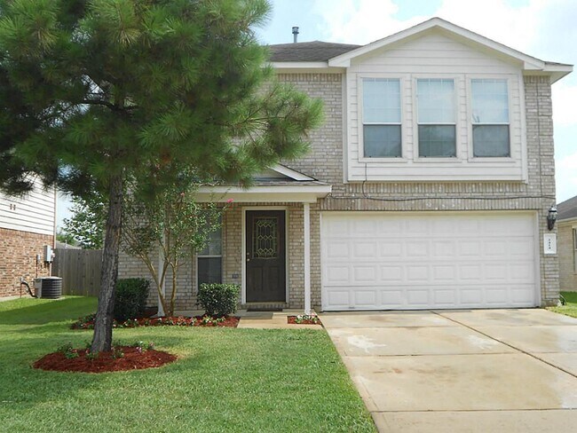 Building Photo - 2414 Gwenfair Dr