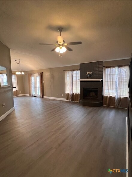 Building Photo - 4205 Bluestem Ln