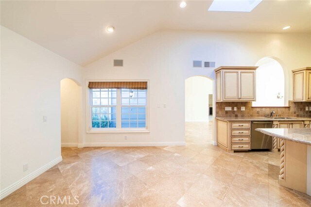 Building Photo - 29841 Weatherwood