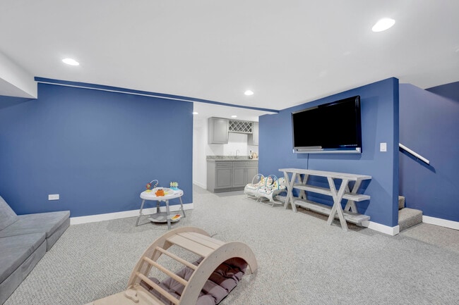 Building Photo - 1626 N Spaulding Ave