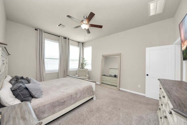 Building Photo - 10810 Spiny Caterpillar Ct