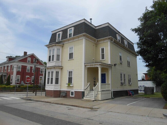 Primary Photo - Friendship Pine Street Apartments