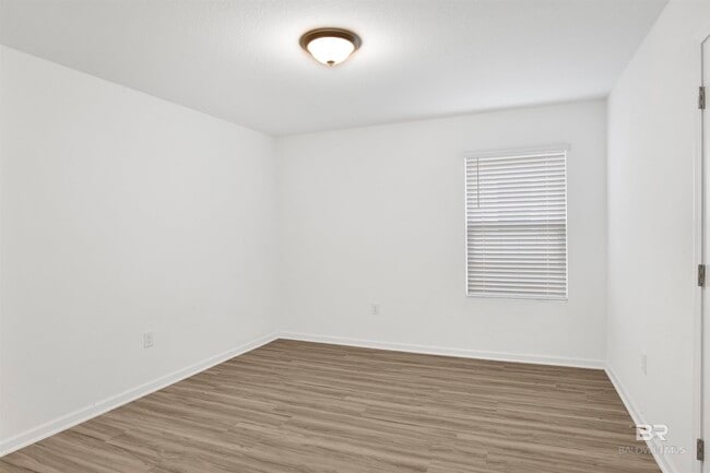 Building Photo - 32062 Lyon Rd