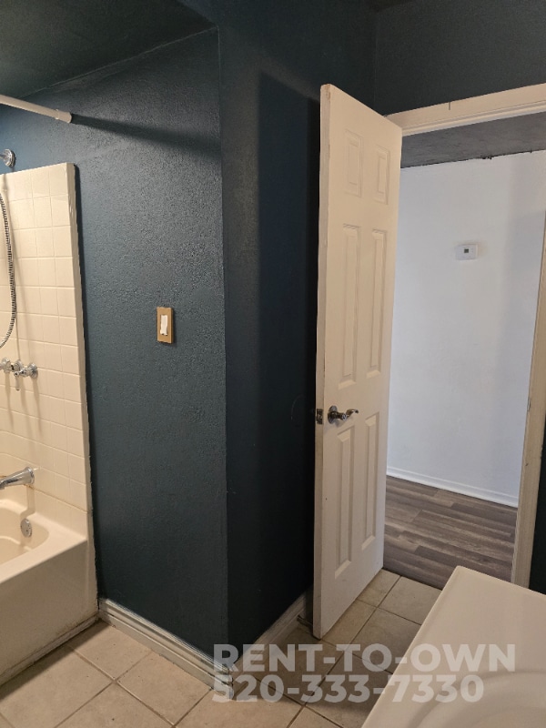 Building Photo - 15965 N Forecastle Ave