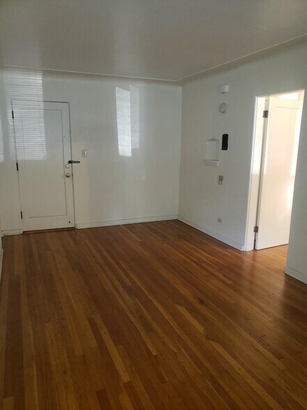 Building Photo - 1350 Fillmore St