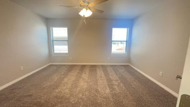 Building Photo - 2228 NW 170th St