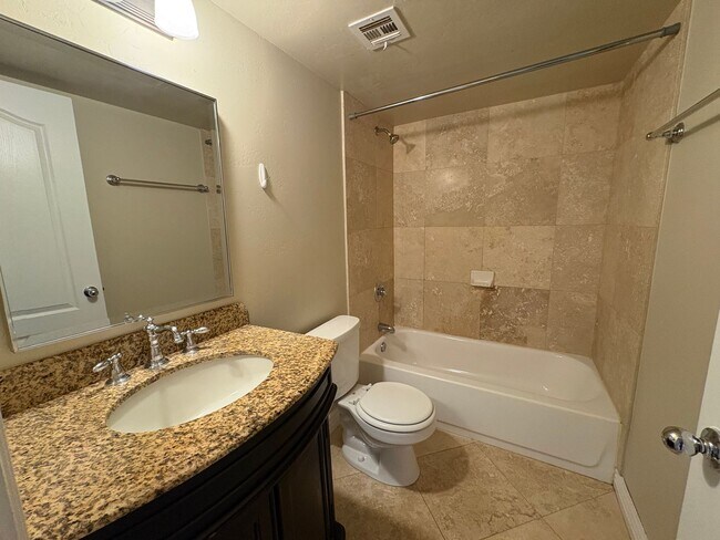 Building Photo - 3200 S Litzler Dr