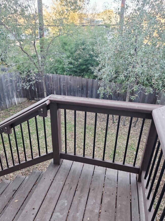 Building Photo - 441 Natalen Ave