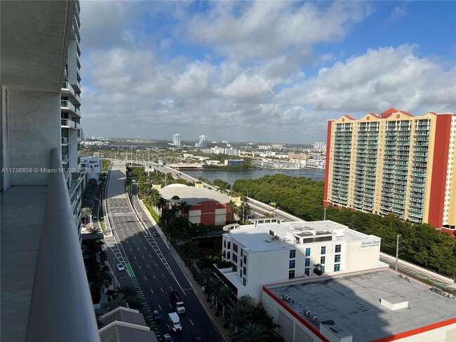 Building Photo - 300 Sunny Isles Blvd