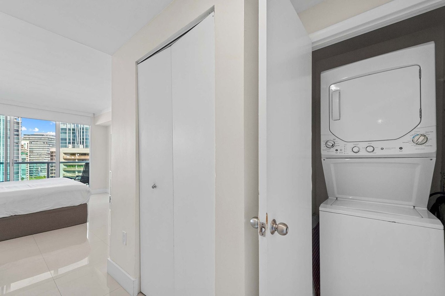 Building Photo - 2889 McFarlane Rd