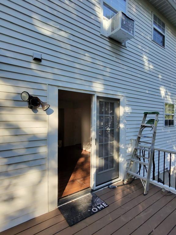Building Photo - 8801 Dangerfield Ct