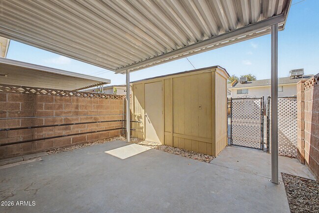 Building Photo - 8510 E Montebello Ave