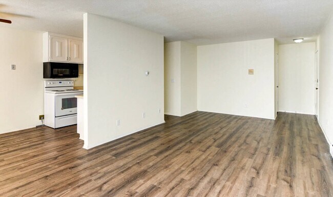 Building Photo - Victoria Flats Roseville