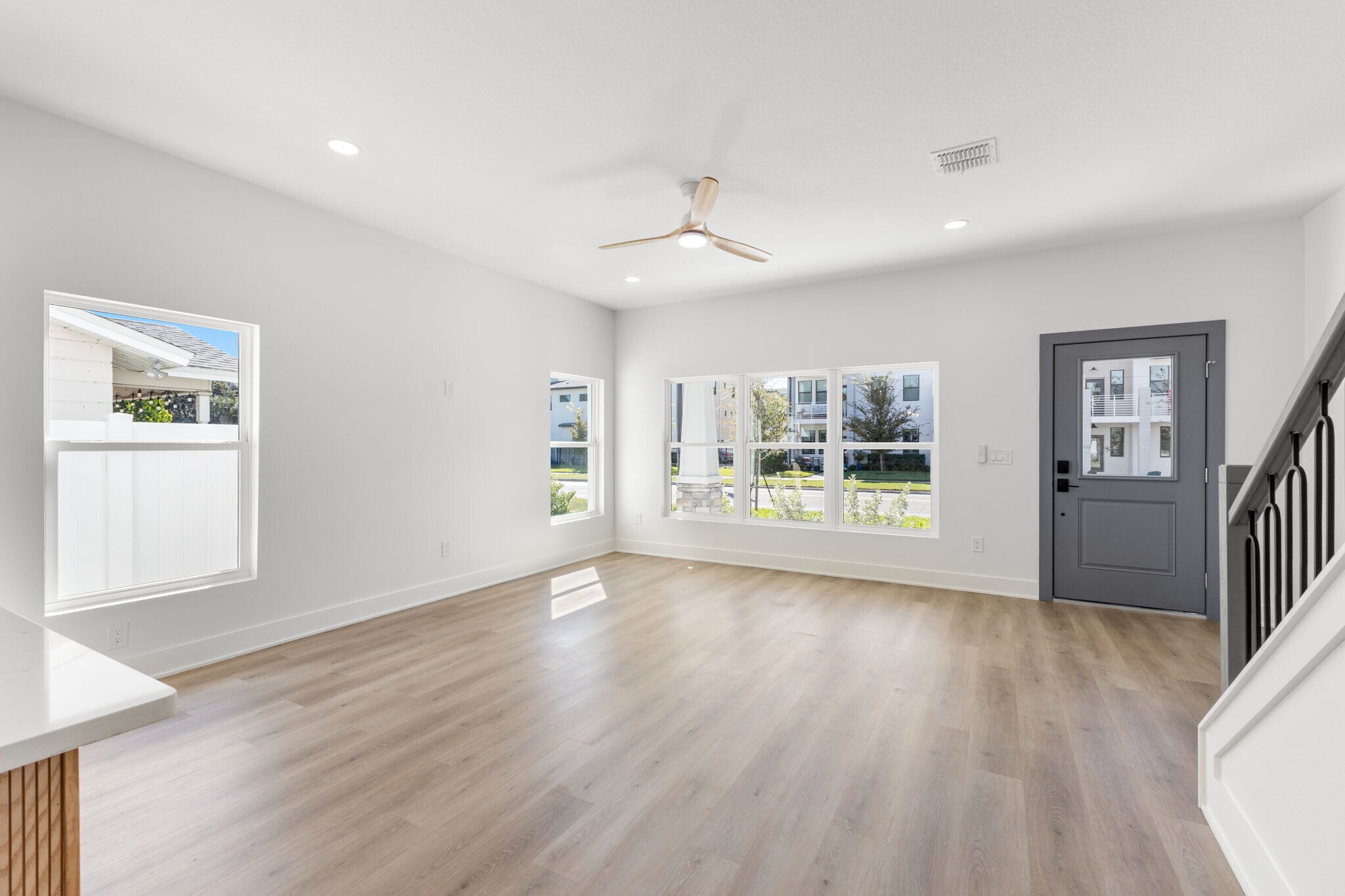 Building Photo - 2523 13th Ave N